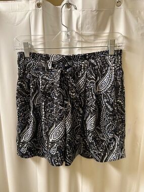DR2 Paisley Shorts with Belt